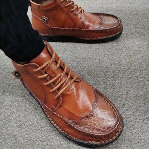 NWOB Menico Hand Stitching Casual Leather Chukka Boots
